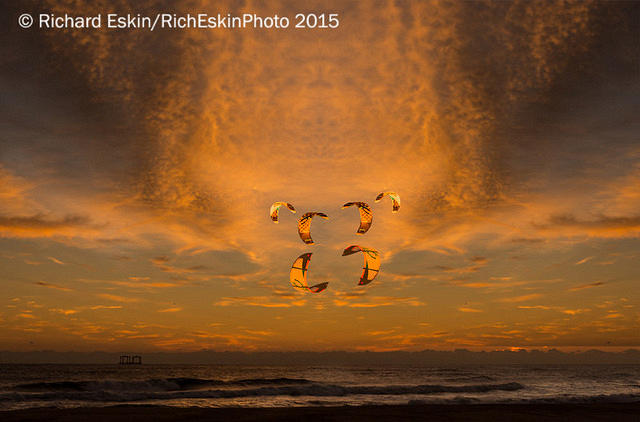 DancingKites